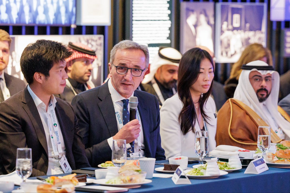 InvestSaudi's tweet image. At the Advancing Global Health Through Biotech &amp;amp; Innovation roundtable, Saudi and U.S. leaders discussed partnerships to advance global health innovation and improve lives worldwide.

#USSaudiForum2025