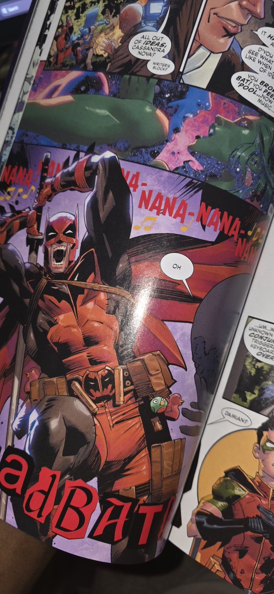 918ronjay's tweet image. Panel from Batman Deadpool #1 man they going crazy with this one.
#batman #Deadpool #dc #Marvel #art