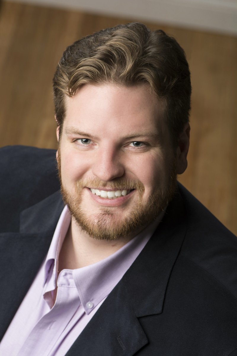 Come and listen to the rich and dramatic voice of Tenor Marcel Van Helden in our upcoming concerts on November 28th, 29th and 30th.  Read more about him on our Instagram!  

Get tickets now at masterworksofoakville.ca

 #handelmessiah #tenor #marcelvanhelden