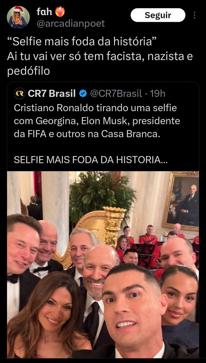 Kiboncius's tweet photo. "Aaiiinnn o Cristiano Ronaldo andando com fascista... blablablá" 

"Parei até de seguir." 

VAI FAZER UMA FALTA PRA ELE PERDER UM SEGUIDOR 😂 https://t.co/jqiq9B5M3R