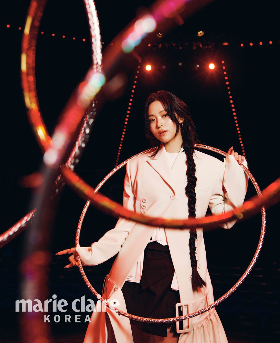 itzypopbase's tweet image. ITZY’s Ryujin for MARIE CLAIRE.