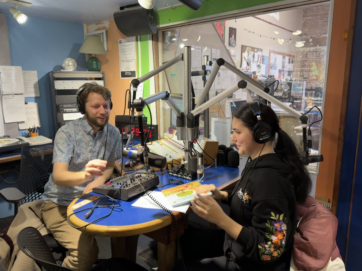 MapleDeerCanada's tweet image. Our first radio interview today at CHLY 101.7 FM
We talked about The Tale of Strong Roots and family’ immigration &amp;amp; adaptation journey in Canada.
The episode airs tomorrow afternoon. 
#MapleDeerEntertainment #TheTaleOfStrongRoots #RadioInterview #PeopleFirstRadio