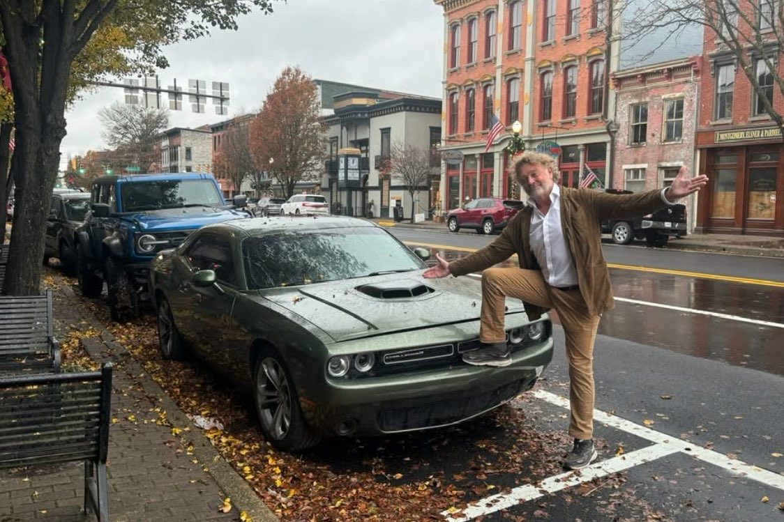 🅳🅰🆅🅸🅳 tweet media