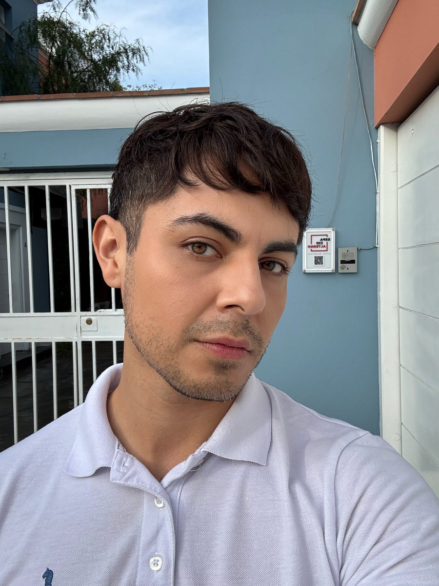 Happy porque se viene nuevo personaje en la teleeeeeeeeee 🎬