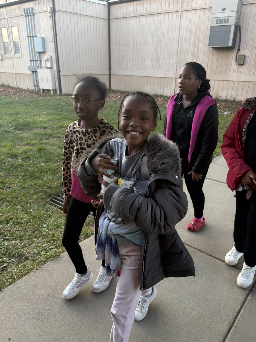 Carly Berry tweet media