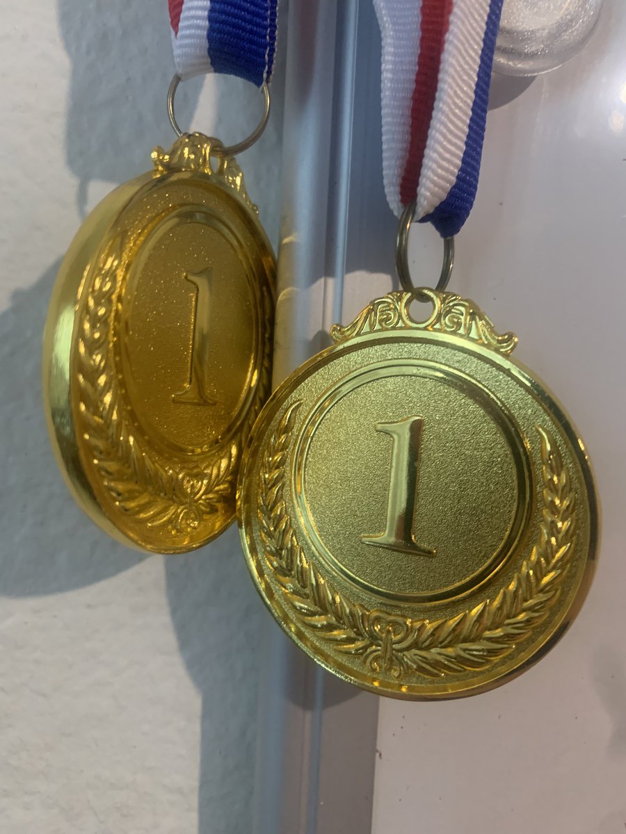 berrixofficial's tweet image. Won 1st place at a chess tournament (ValenciaMania) last night in Orlando again. My second time bringing it home.

♟️