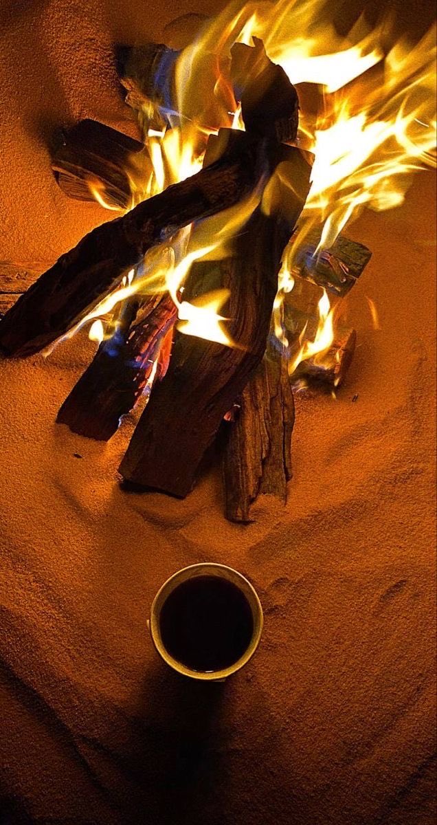 كل ليلٍ ولك على حلو الطواريّ ذكرى❣️.