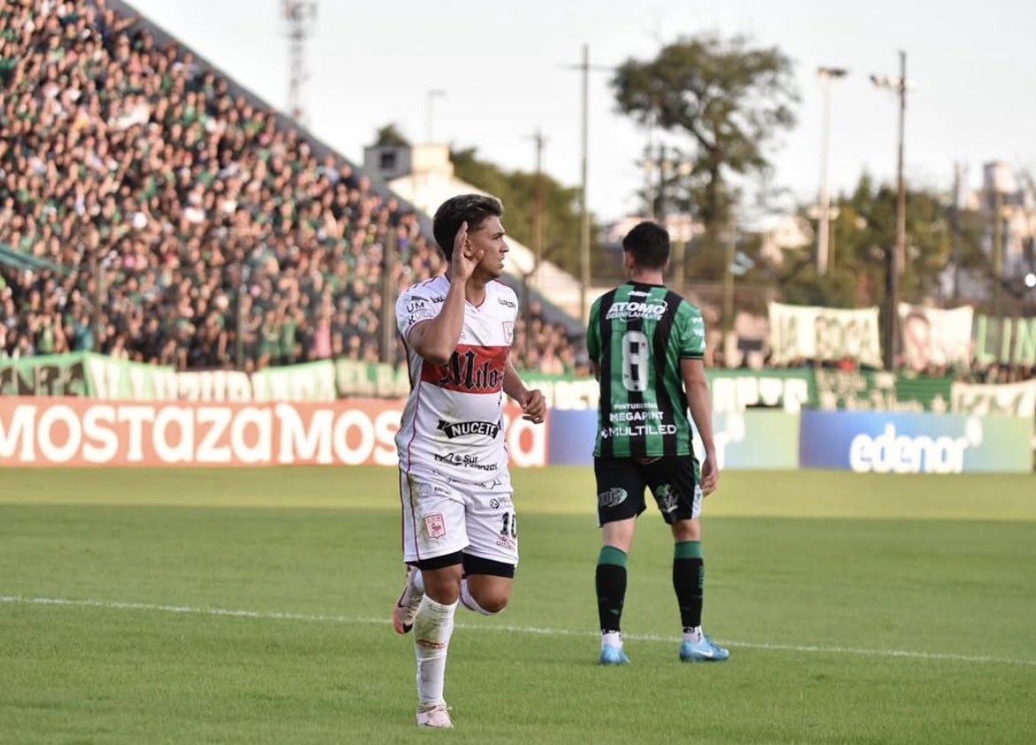 aguscadi1's tweet photo. Se fue Yair, el dueño de las fotos que todos soñamos tener. https://t.co/rwNv39vu2p