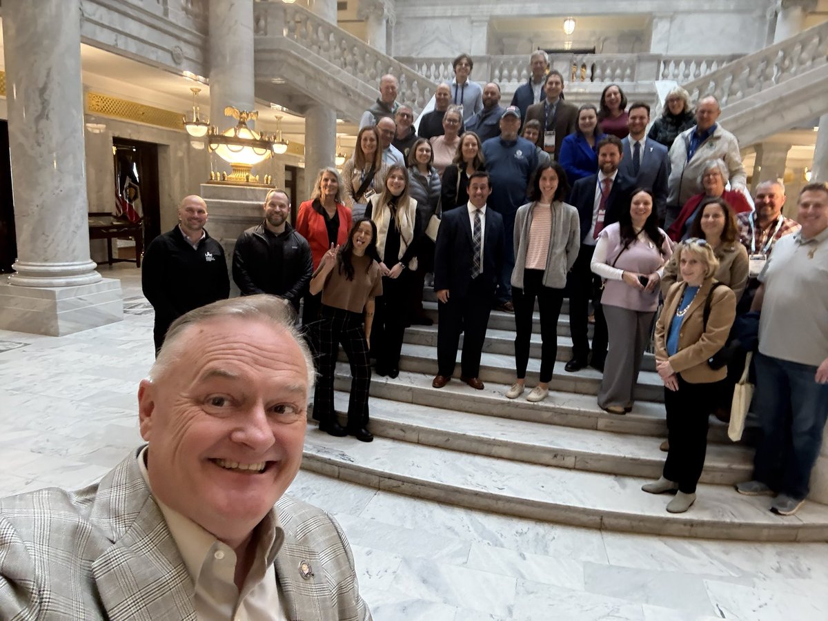 Welcome to Utah! Hosting 31 of the expected 3,000 attendees of the National League of Cities City Summit here in Salt Lake City. Met good folks from Wisconsin, Minnesota, Maryland, New Jersey, Ohio, Idaho and even from that corner of Wyoming that was once ours. 🇺🇸