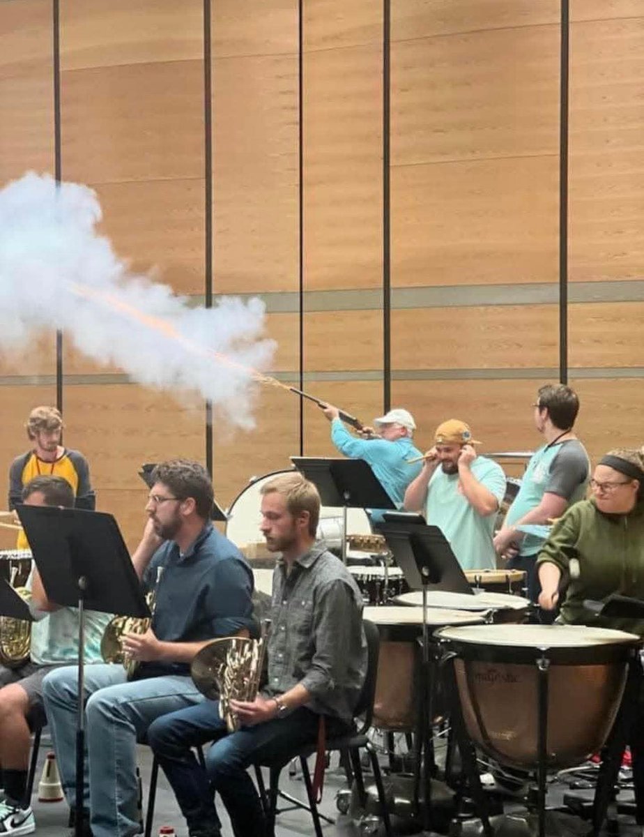 How a man plays The Star-Spangled Banner