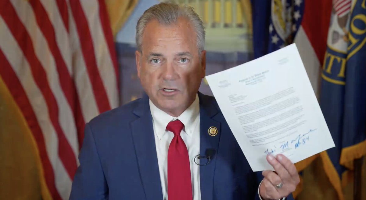 A letter sent by U.S. Rep. Mark Alford to President Donald Trump "strongly urges" the president not to suggest FIFA move World Cup soccer matches from Kansas City.

Read more: kshb.com/sports/world-c…