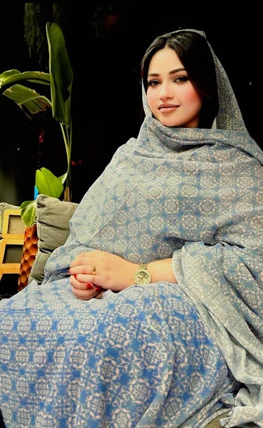 كل لحظة جميلة تستحق أن تُوثَّق بابتسامة