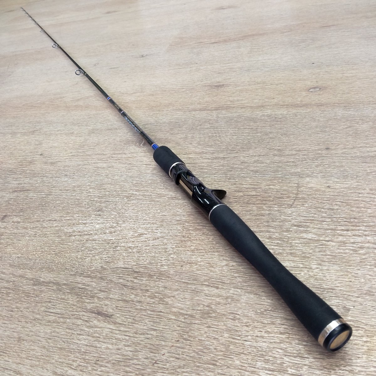 🎣 エバーグリーン コンバットスティック ヘラクレス HCSC-62M入荷