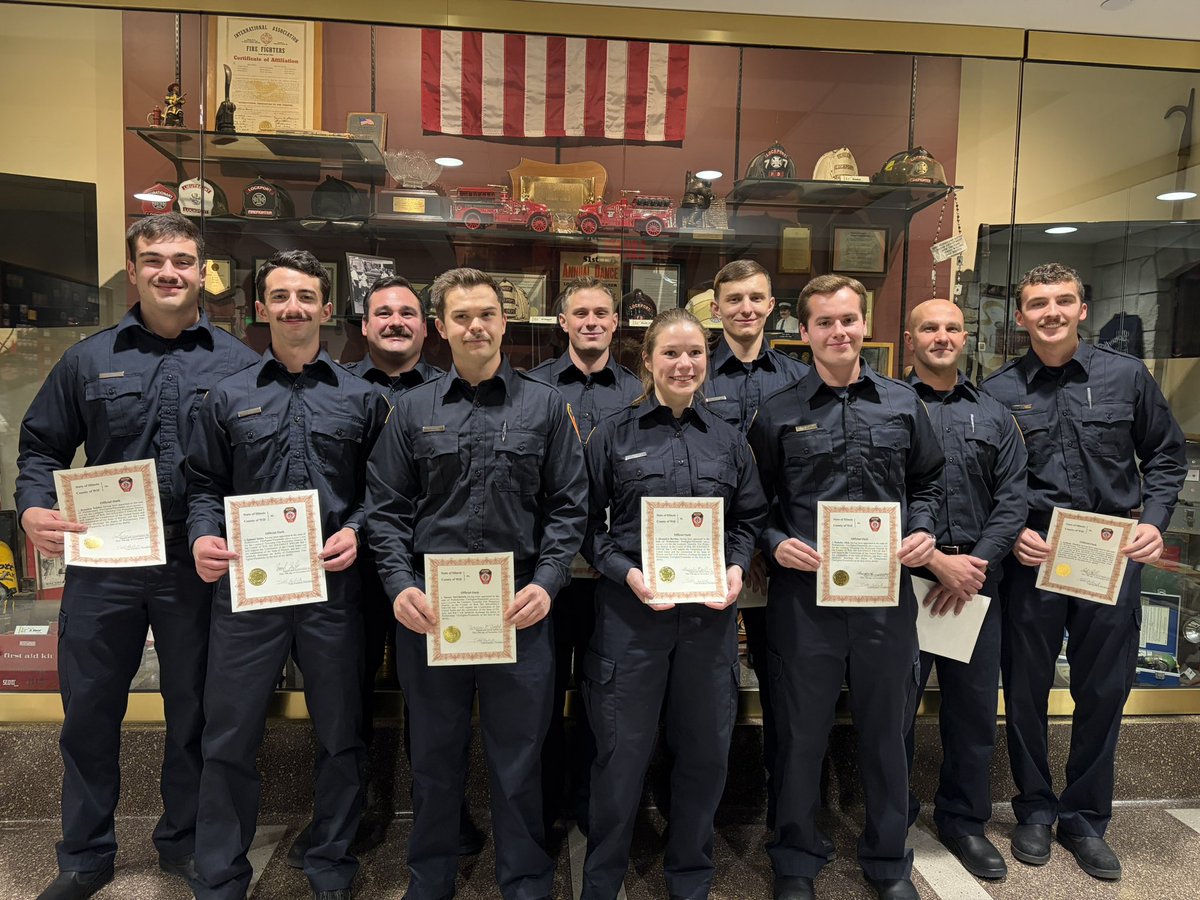 LockportFire's tweet image. Congratulations to the 10 newest members of the Lockport Township Fire Protection District on taking their Oath of Office during tonight’s District meeting. We wish each of you a long, happy, and healthy career, and we look forward to the great work you will do for our community.