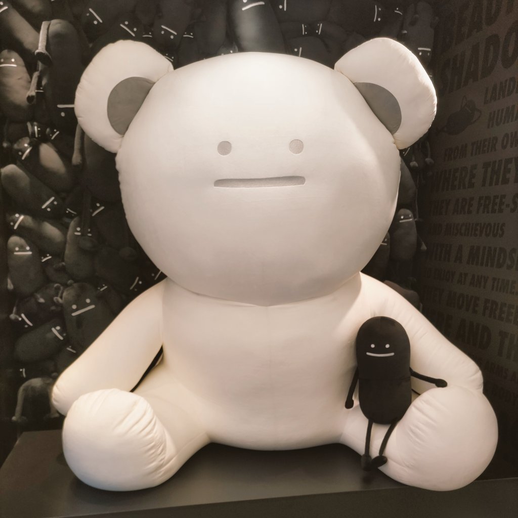 Frencel_cs's tweet image. おはようございます！
先日オープンしたてのグラニフ札幌へ👕
洋服も雑貨も素敵でしたが、レジの行列が長すぎたのでまた今度お買い物します💨
来店特典のカイロ❄イカクちゃん✨
今日もよろしくお願いします🍀

#企業公式が朝の挨拶を言い合う
#企業公式相互フォロー
#企業公式秋のフォロー祭り　#札幌