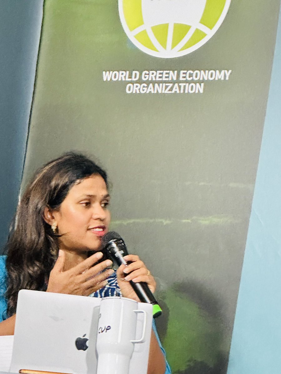 WogemU's tweet image. Day3 @Cop30noBrasil  our ED has been following keenly on #GAP  #JustEnergyTransition and #ClimateFinance. It’s very sad that after 30 years of #COPs and 10 years of #ParisAgreement we are still discussing #Gender as a thematic area. It shd be a non negotiable priority.