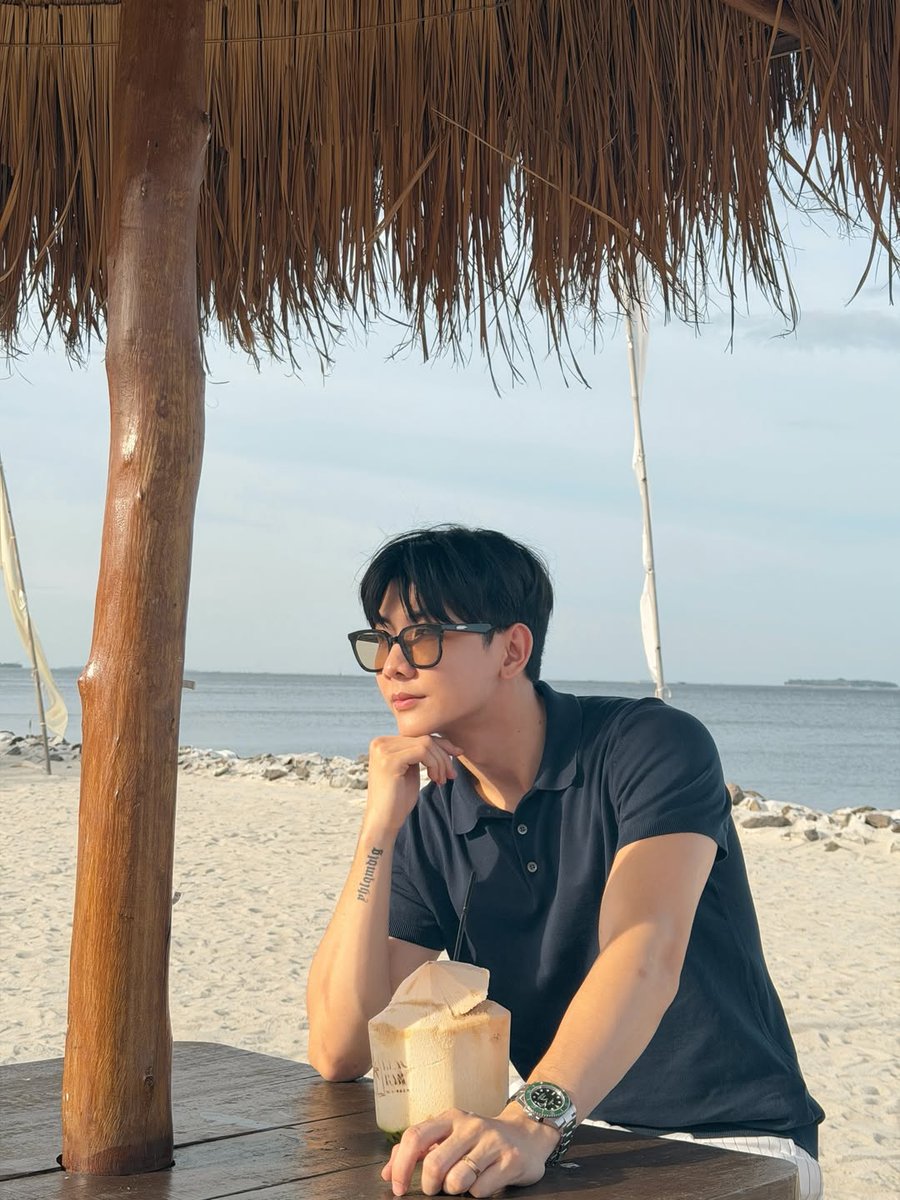 BonnadolBrasil's tweet image. 📱 (19.11.2025) Atualização do #bonnadol no IG.

Filial de Pattaya, Indonésia

NOS COMENTÁRIOS
@.marksiwat tbm preciso ir.
   🔃@bonnadol @.marksiwat Ótimo, não precisa gastar ingressos.

#bonnadol #MSIWAT #marksiwat #บอนซ์มาร์ค #BonzMark #BonzMarkBr @BonzMarkBrasil @MSiwatBrasil