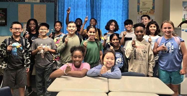 MarekElem's tweet image. Congratulations to these 5th graders for completing 10+ Imagine Math lessons!! 👏🏼👏🏼