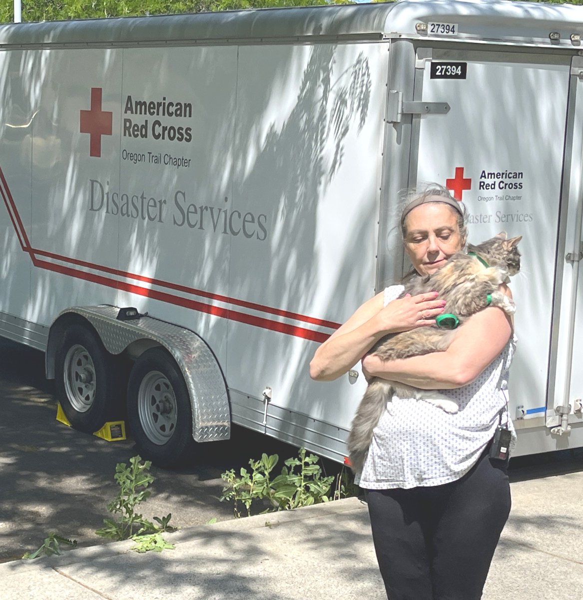 In early June, a wildfire quickly spread through the town of Rowena in the Columbia River Gorge.  Flames forced the evacuations of over 2,000 people, ultimately destroying 56 homes.  Red Cross volunteers opened a shelter at The Dalles Middle School to help evacuees like Kristi