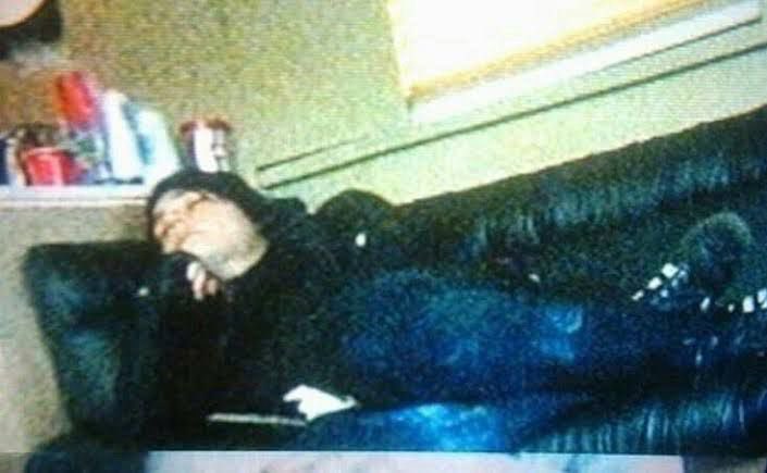 prorevfight's tweet image. emos love a good couch omfg