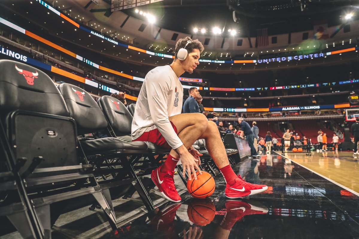 Almost time for Tide Hoops.

#RollTide | #BlueCollarBasketball