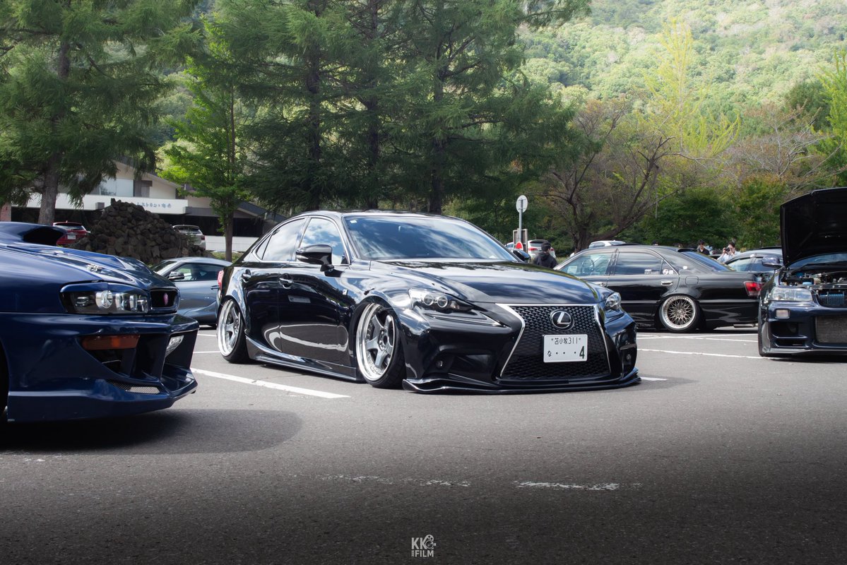 cs_rx_8's tweet image. #いい19インチの日

18インチディスクのステップリムで5本スポークは優勝🏆