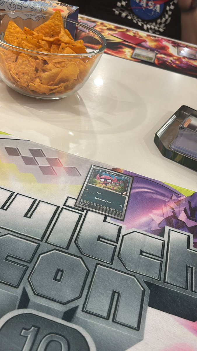 Cryo_VR's tweet image. We are so far away chat 😔

He doesn’t love me anymore