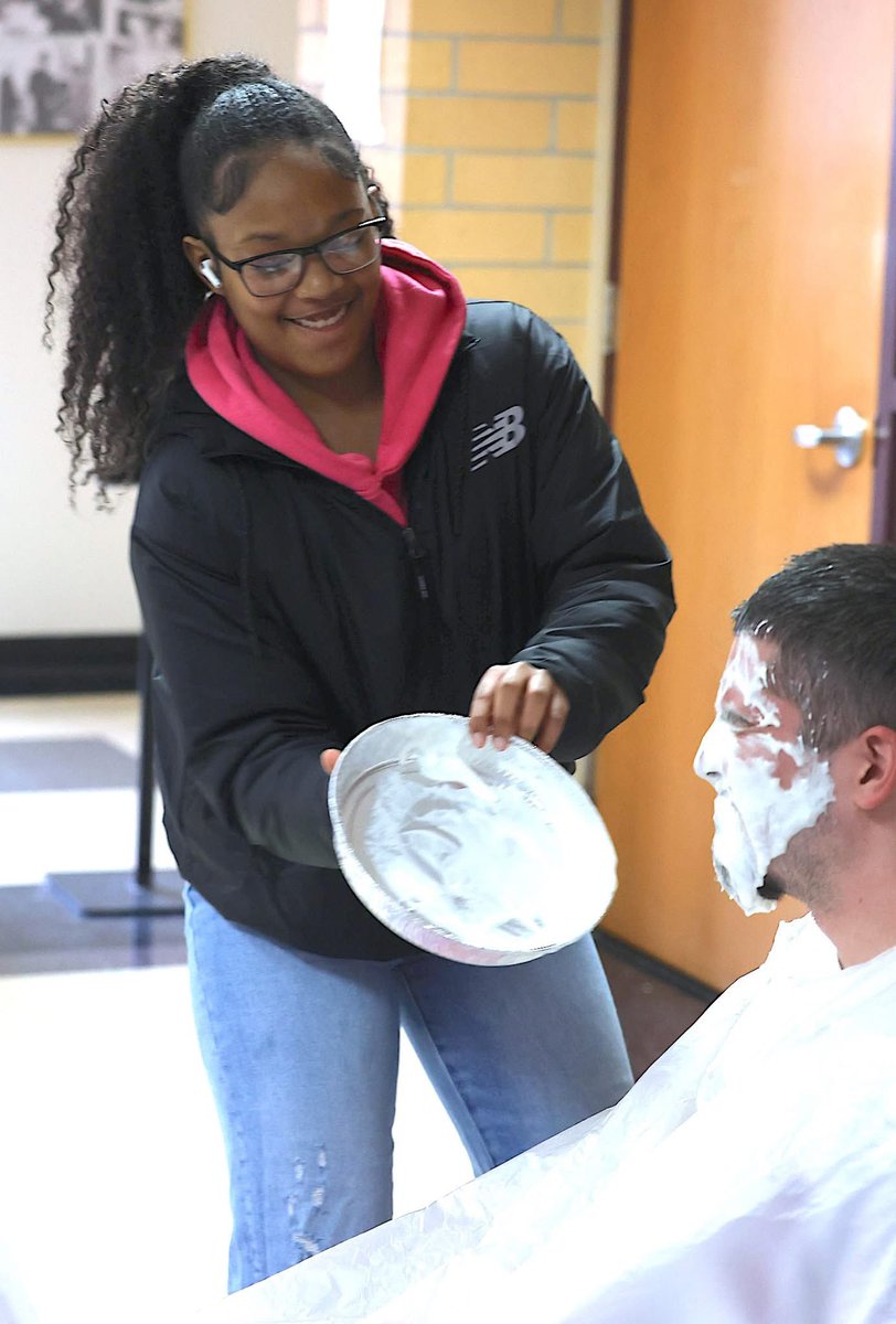 SCC_WBB's tweet photo. Coach Tre was a good sport today to help raise money for the “adopt a family for Christmas”. Our girls couldn’t pass up the opportunity to pie coach Tre 😂 https://t.co/45OS5gN1EG