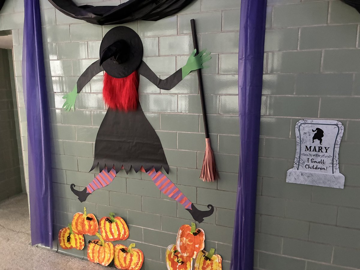 Hayes/Sanchez tweet media