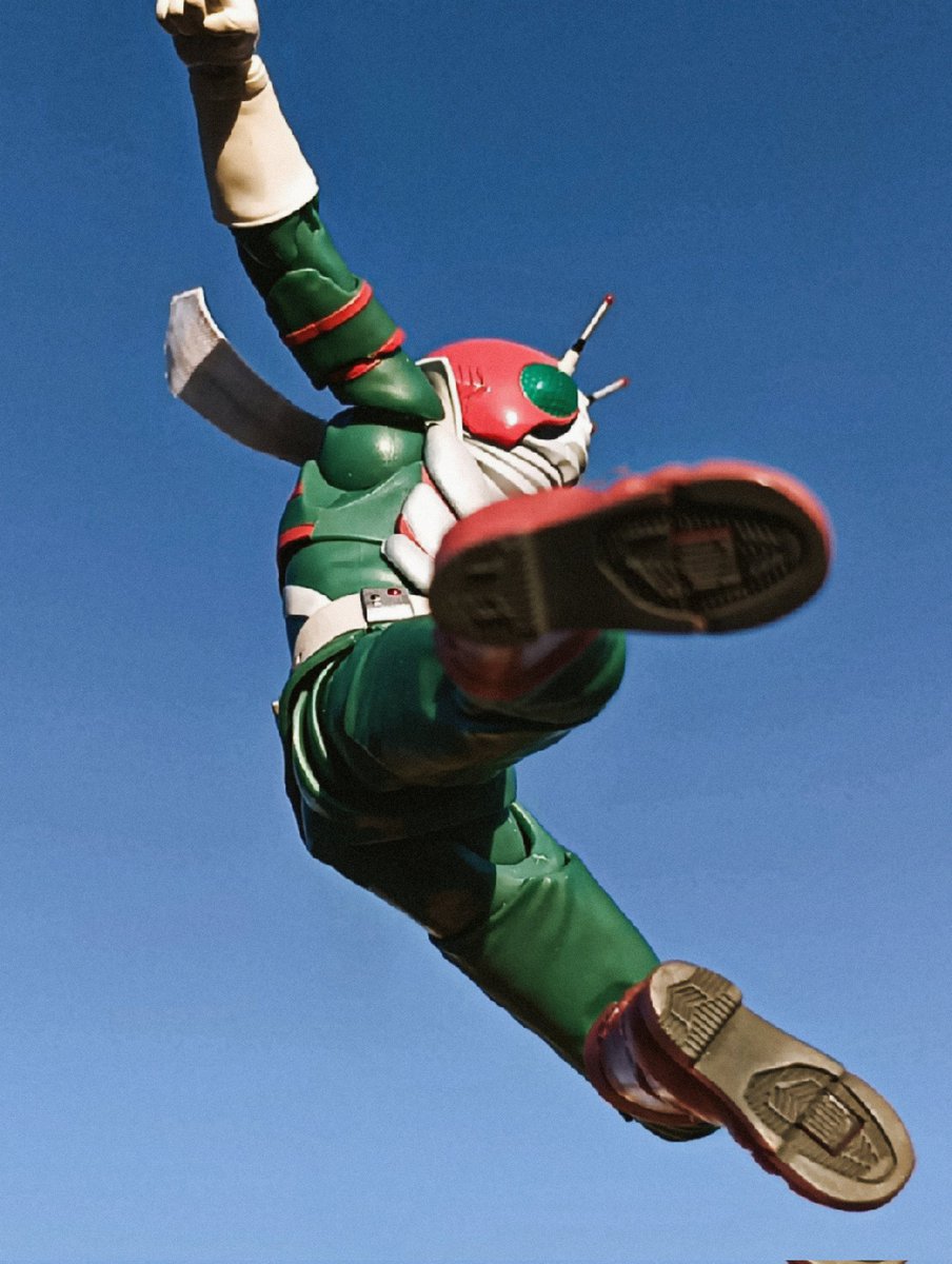 トォッ！V3きりもみ反転キィック！！
#オモ写EXPO