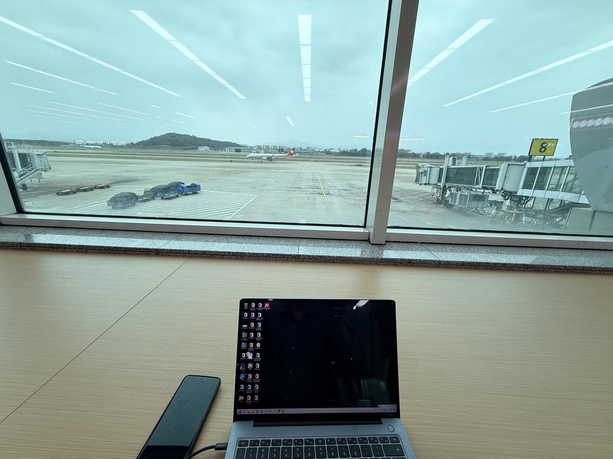 年底的忙碌
心底积攒着报复