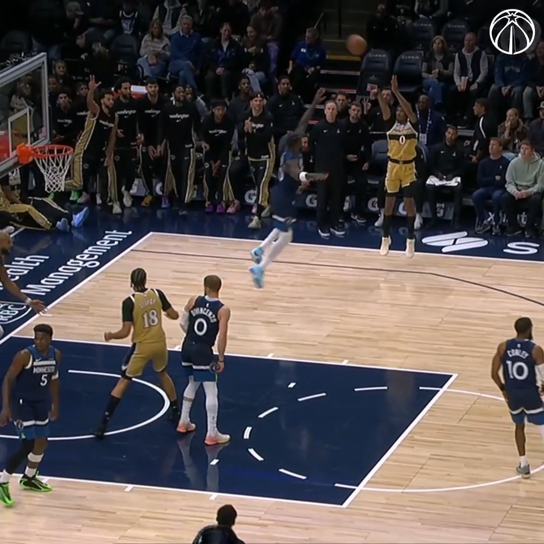 The ball movement 👀 