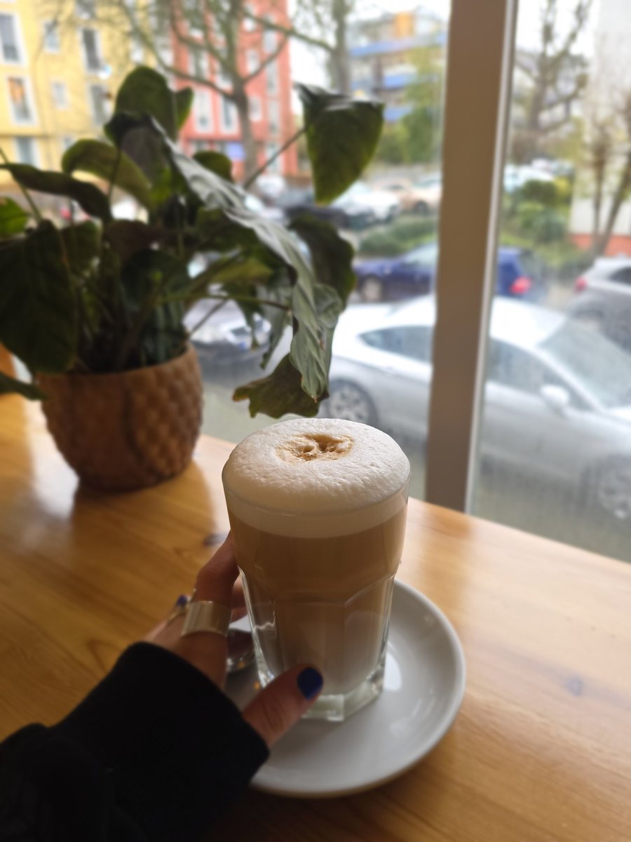 StarismaStudio's tweet image. #Gm to all ❤️
Lots of love from #Germany 😄🔥
#DigitalArtist