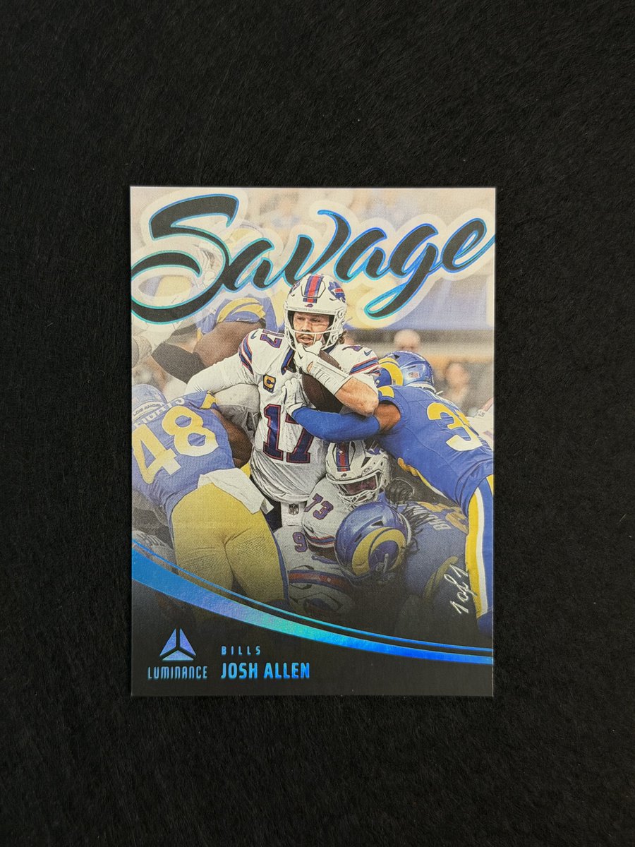 paullydoughnuts's tweet image. Will this be the year? 

$480 1/1 

#gettostackin SAVAGE