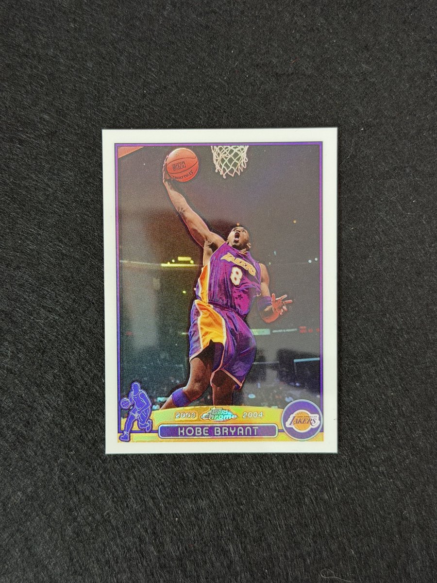 paullydoughnuts's tweet image. Not perfect but still pretty 

2003 Refractor Mamba

$200 

🚨has light crease on back, might be fixable, the front is 🧽

#gettostackin