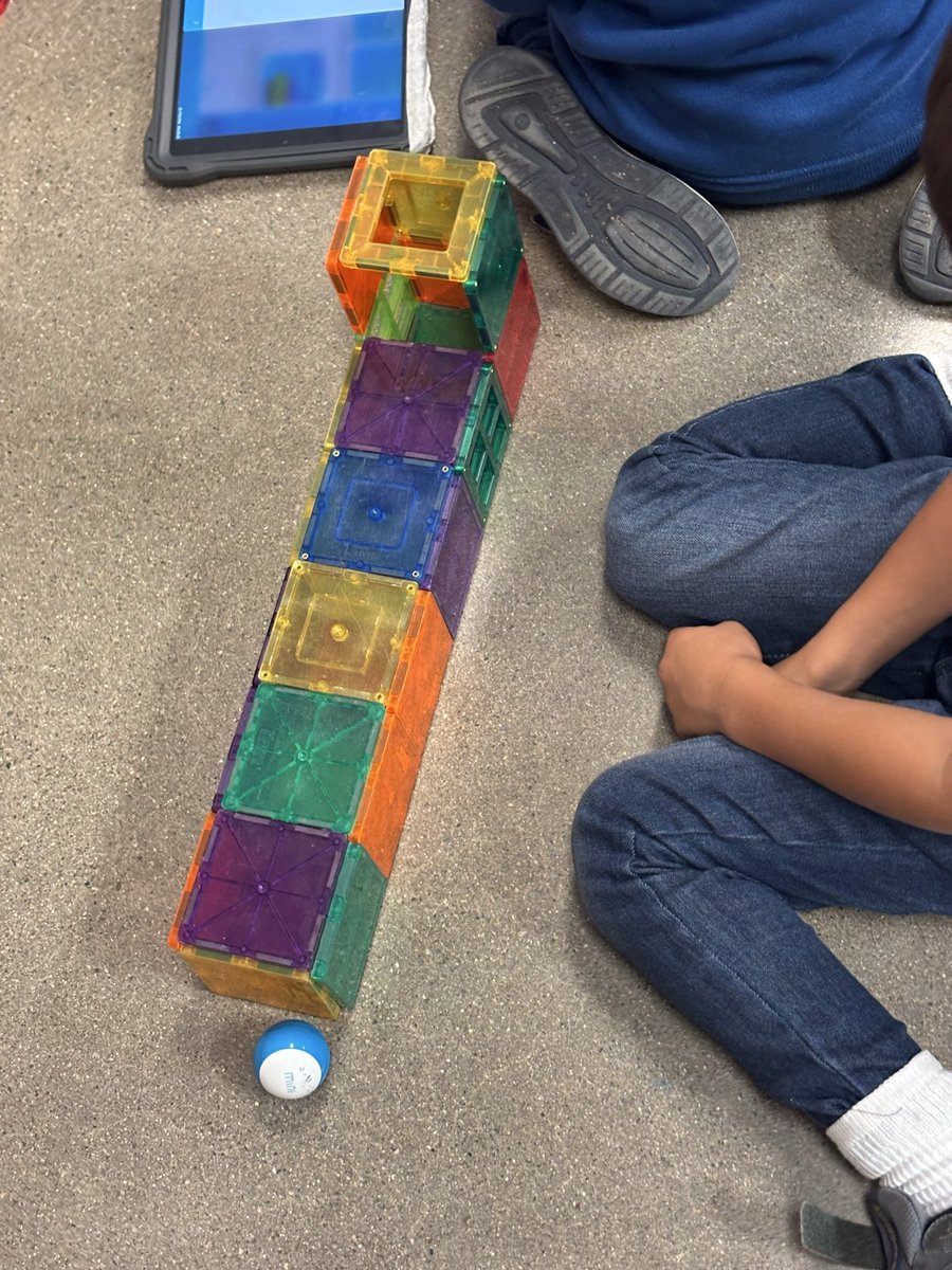 jaimehansendvu1's tweet photo. As a continuation of our #coding lesson, we brought out Magna-Tiles so our kindergarteners could build mazes, roads, and tunnels for the Sphero Mini Bolts! 🚗✨
Hands-on learning + coding fun = the best kind of day!
#STEMEducation #CodingInK #ComputerScience @Sphero @Magnatiles https://t.co/P3HJF0RlnL