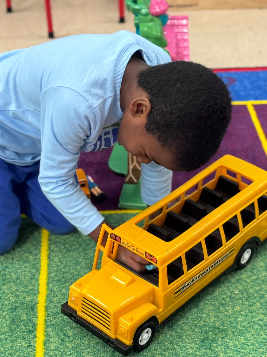 RCPS_EarlyLearn's tweet image. “Independent play = independent dreams. Today’s architect, tomorrow’s world-changer 🛠️💡”
#prek #independentplay #dph #pat #futurearchitect