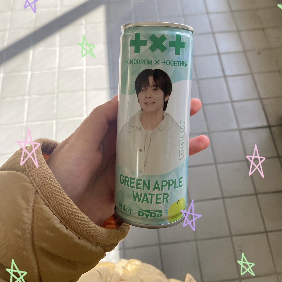 fltk_na3's tweet image. クライアント先訪問で時間あったから買ってみたらテヒョンさん来てくれました🎶