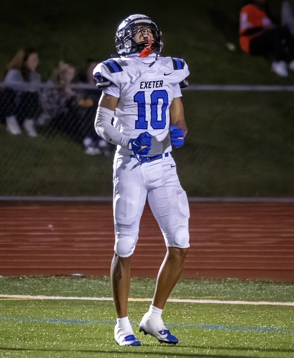 Senior Season Highlights
10-3 Record (District Semi-Finalist)
31 Rec
760 yds (1st In Section, 3rd in All Section, 8th in 5A and District 3)
9 TDs
1500 APY
23 Solo, 39 Total Tackles
1 Sack, 4.5 TFL
5 INT- 1 Pick 6 (2x Team Leader) 
1 Kickoff Return TD
 hudl.com/v/2TDgYQ
