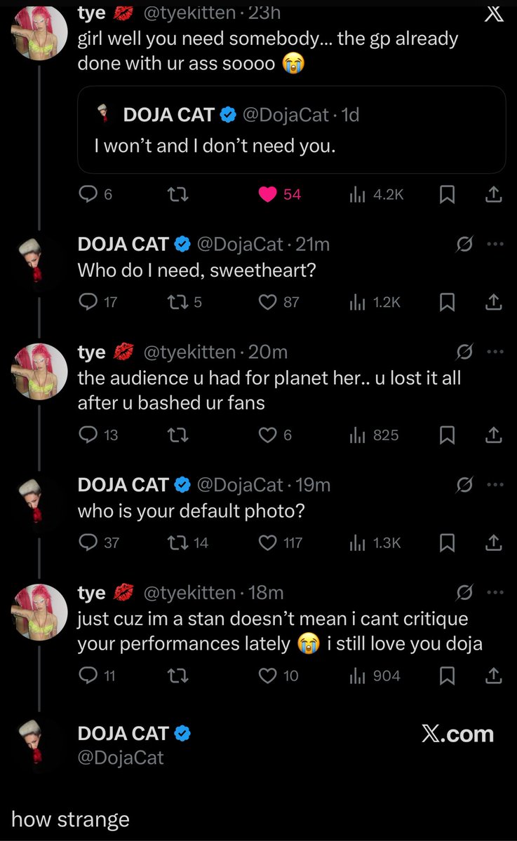 tyekitten's tweet image. gimme my baddie chain😙