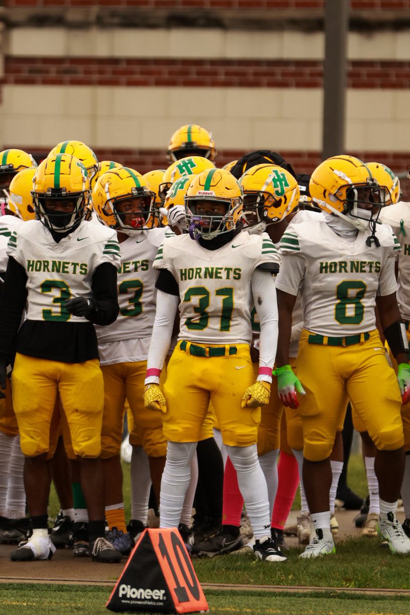 Moe_Al09's tweet image. 2025 DPOY 
Starting Senate Allstar Team
All praise to the most high

@fitnessnolimits 
@JohnHayFootball 
@_rushhour_