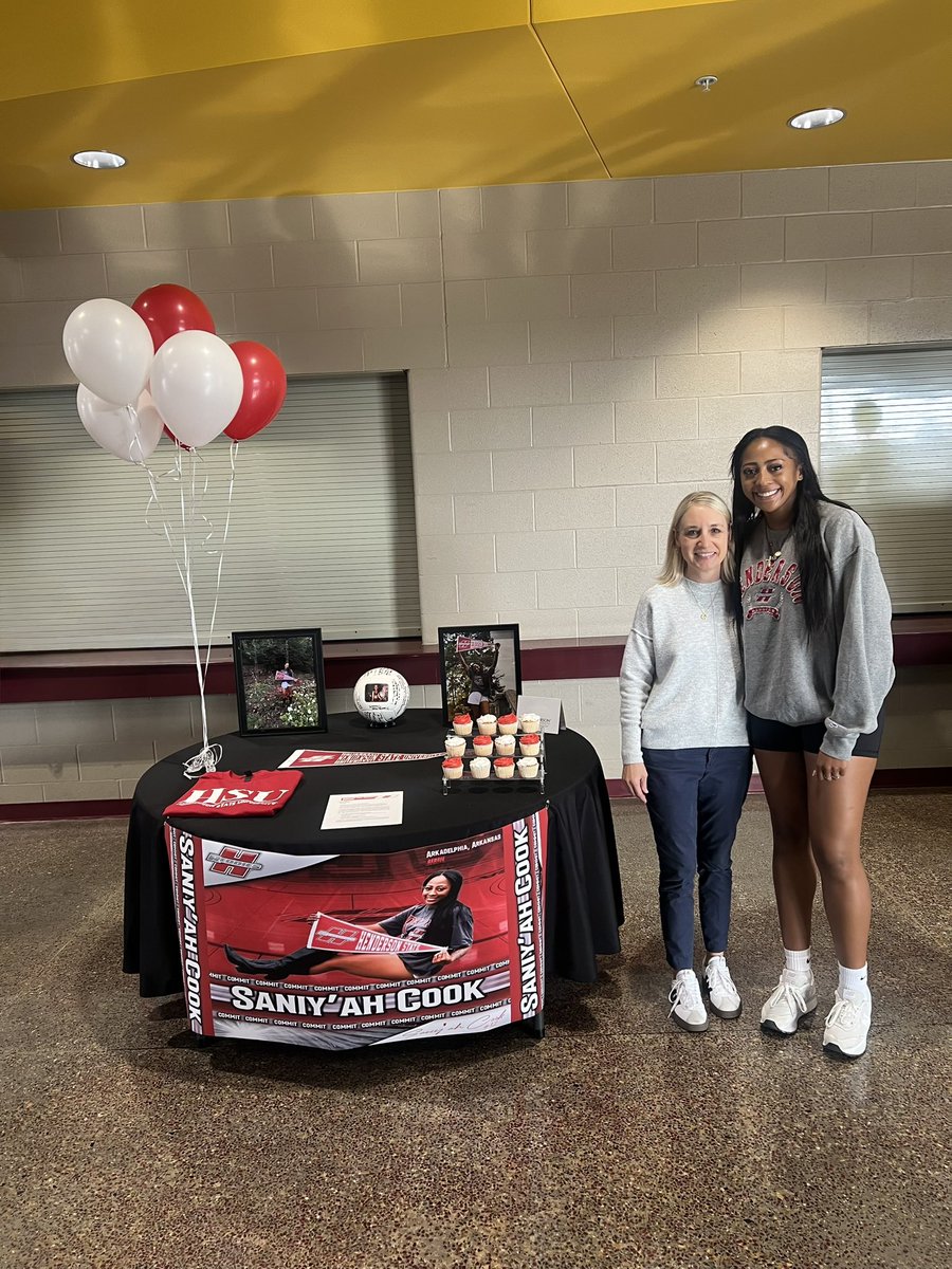 Lettice Cook tweet media