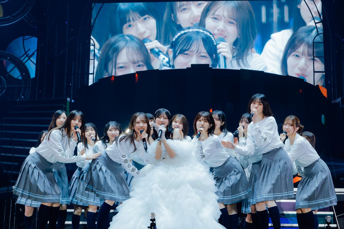 modelpress's tweet photo. 日向坂46河田陽菜
8年間のアイドル活動に幕

約10分間のスピーチで涙も
「本当に、アイドル人生、楽しかったな」

🔻スピーチ全文
https://t.co/dqm8DiEQAV

☀️セットリスト
1. ガラス窓が汚れてる
2. 酸っぱい自己嫌悪
3. 43年待ちのコロッケ
4. 言葉の限界
5. JOYFUL LOVE

#河田陽菜卒業セレモニー https://t.co/I6x1ums1Uu