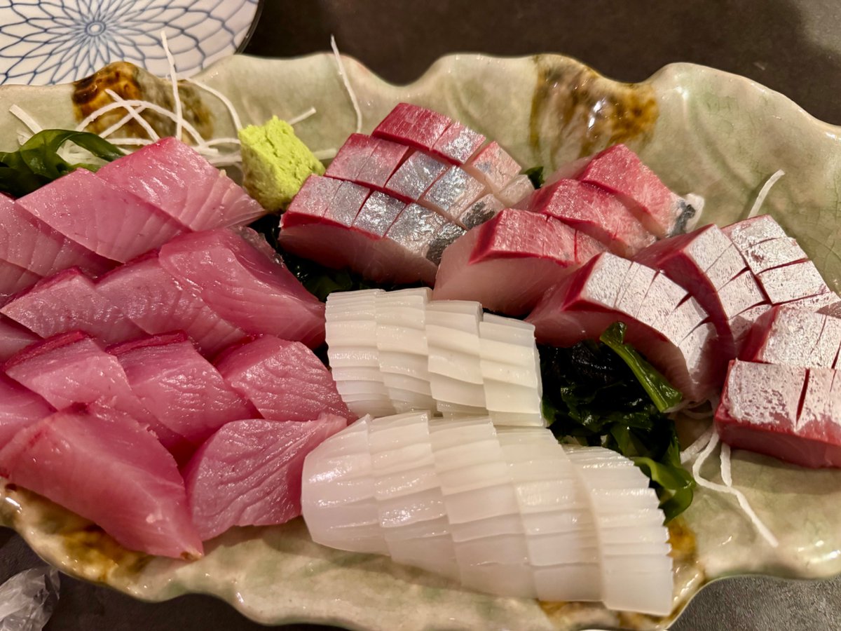 刺身についてるわかめは食べる？食べない？