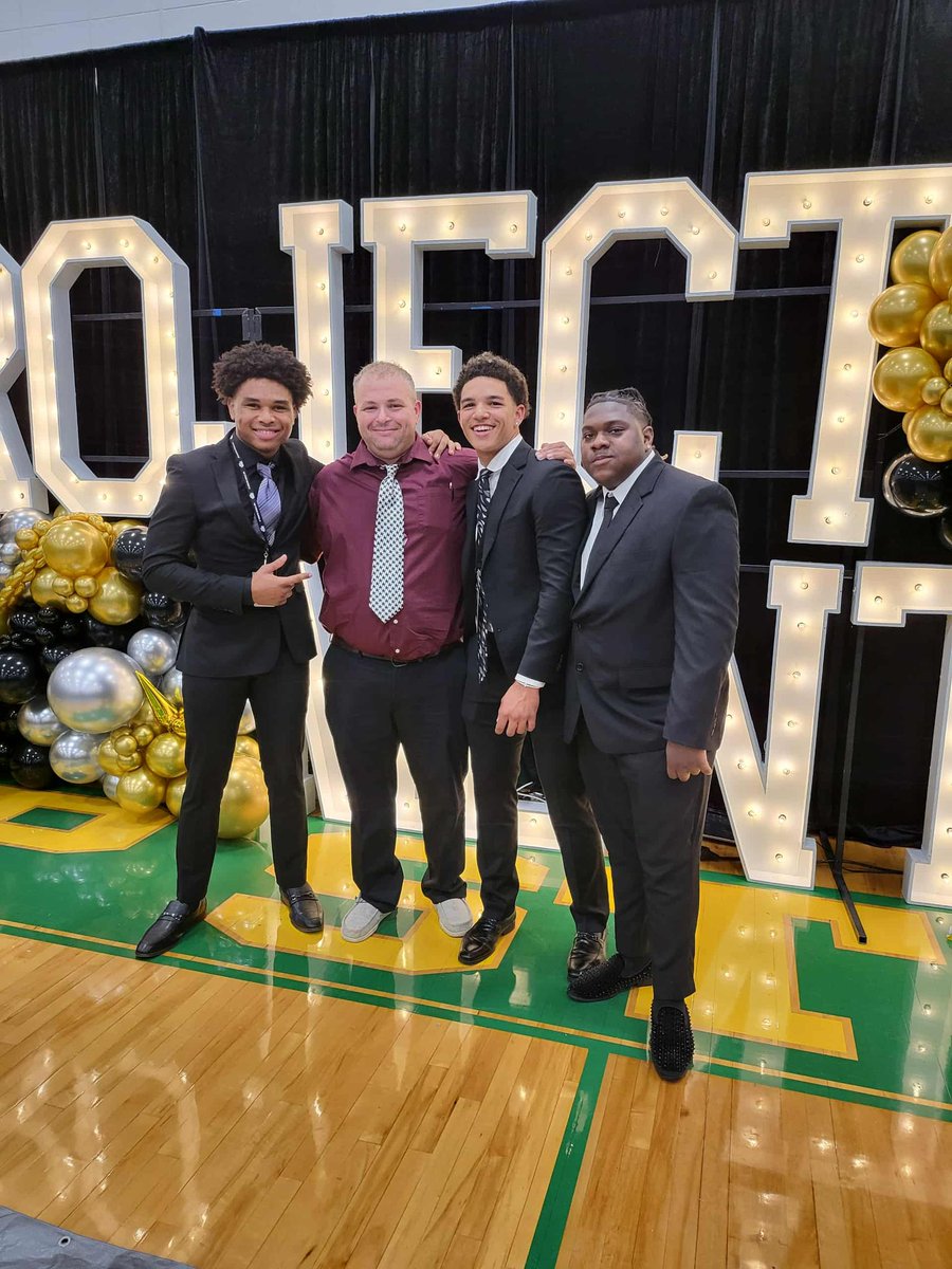 Thank you to one of my role models <a href="/AJjohnston14/">AJ Johnston</a> for guiding me and loving me through my decisions in life and in sports love ya coach