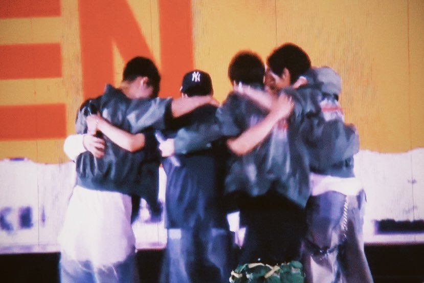 enhypen_phi's tweet image. We truly stan THEE right group, mahal na mahal namin kayo, ENHYPEN! 🇵🇭❤️‍🩹

MARAMING SALAMAT ENHYPEN
#ENHYPEN #엔하이픈 @ENHYPEN @ENHYPEN_members