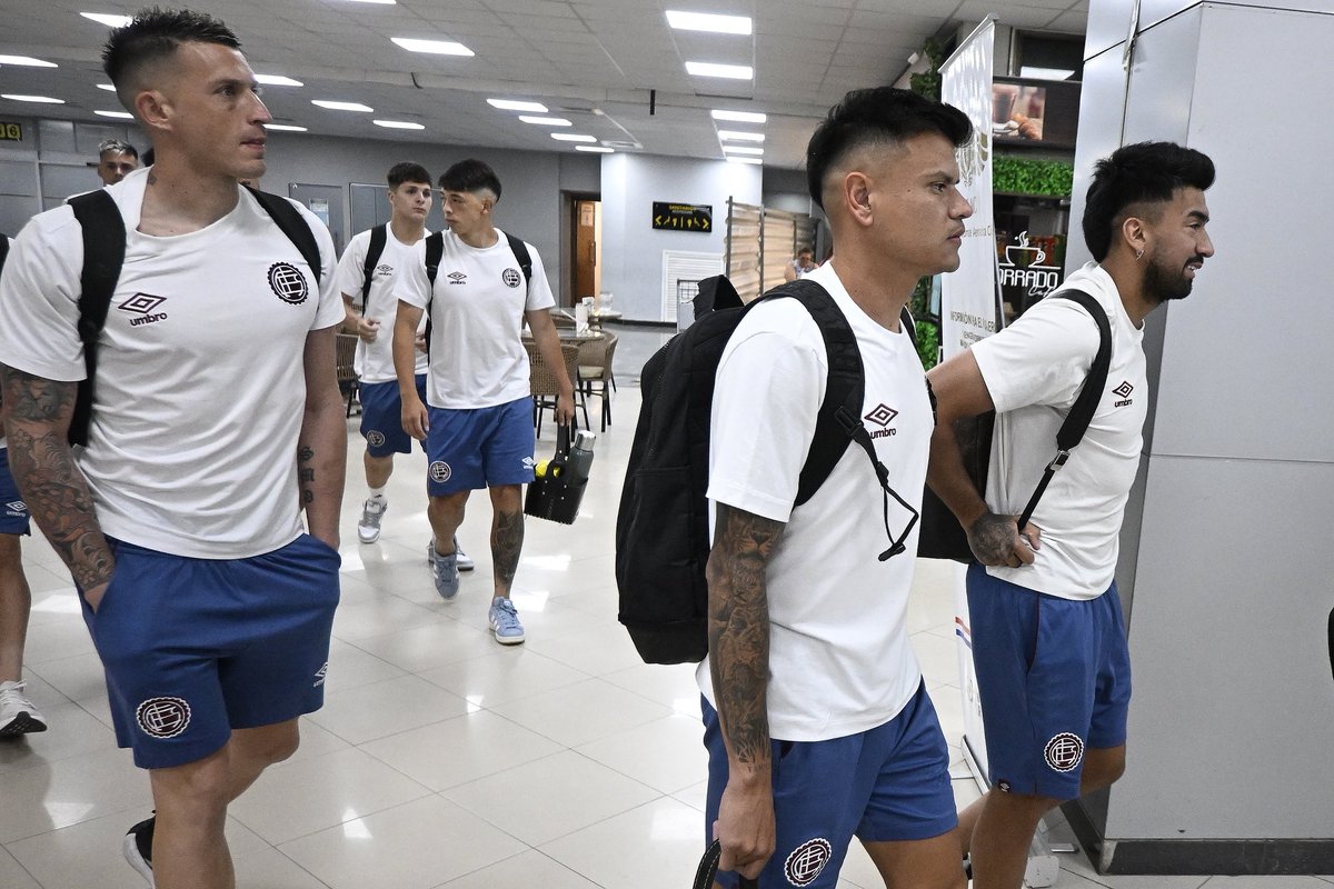 Club Lanús tweet media