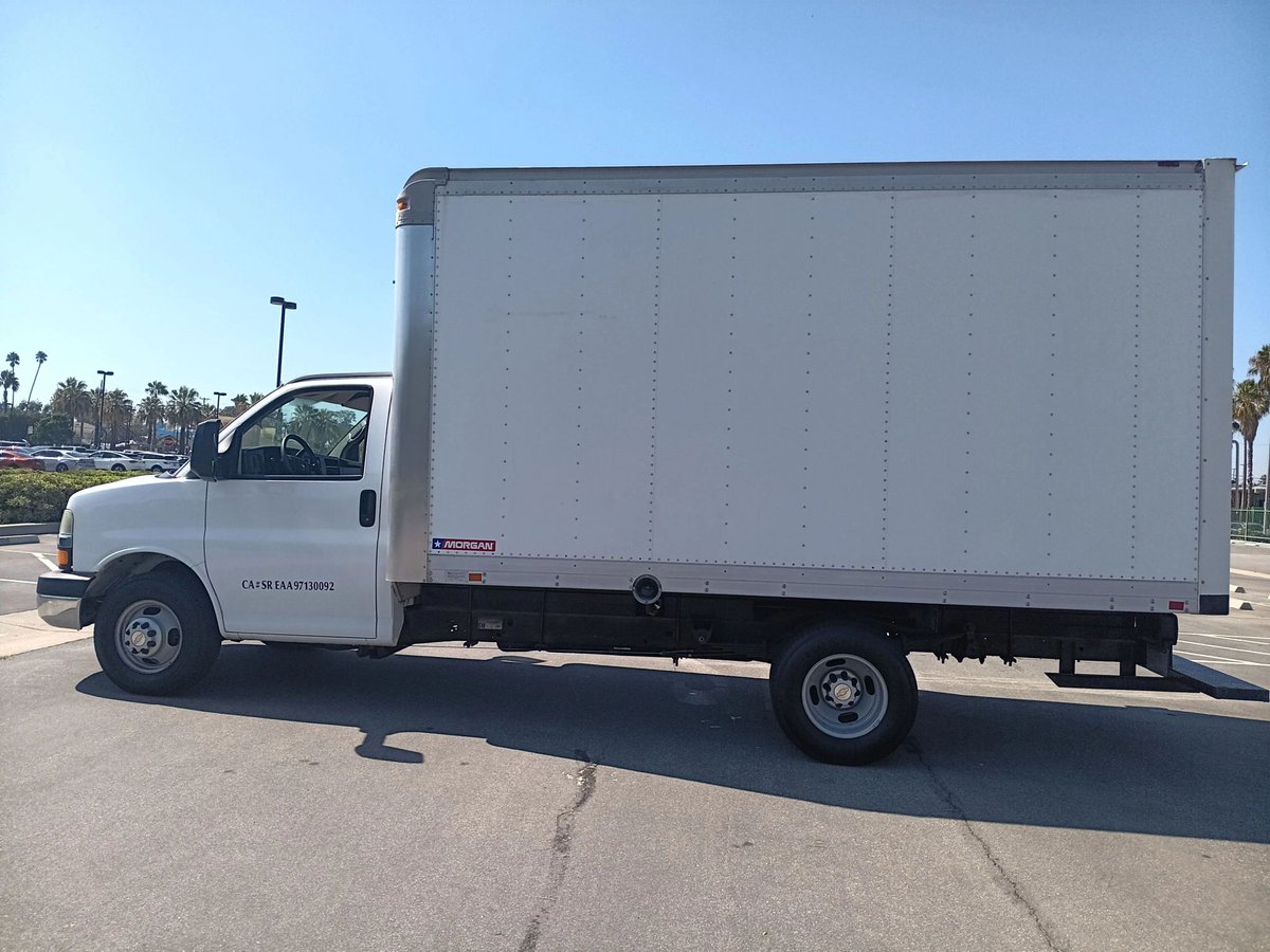 FJAutoSale's tweet image. 🚚💪 Ready to work! Check out this 2012 Chevrolet Express 3500 Box Truck — built for hauling, delivering, and getting the job DONE. Reliable, spacious, and perfect for any business on the move.
#ChevyExpress #Truck #BoxTruck #Chevrolet #chevy #chevroletexpress #FJAuto