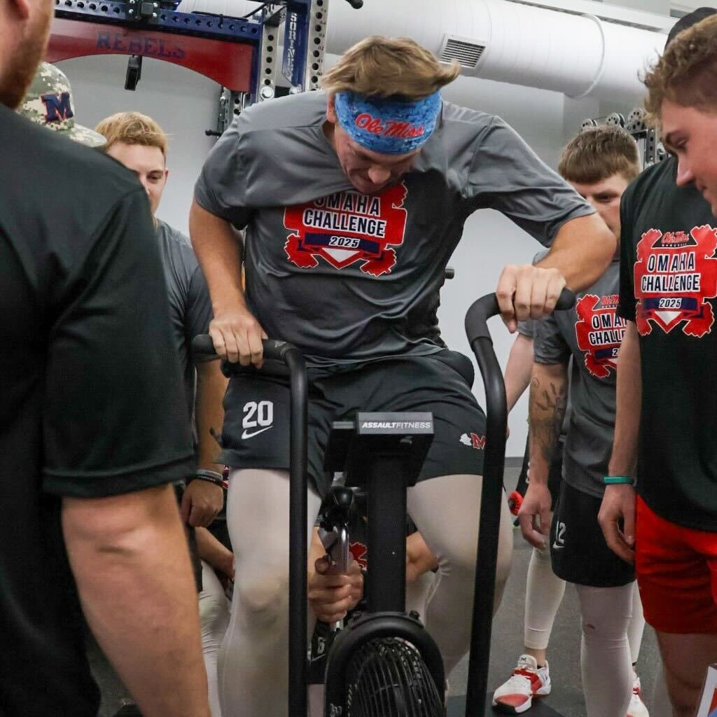 Omaha Challenge Day 3 Results

Assault Bike

Walker Hooks - 122 meters
Collin Reuter - 120 meters
Taylor Rabe - 119 meters
Owen Kelly - 118 meters
Blake Ilitch - 118 meters
Wil Libbert - 118 meters