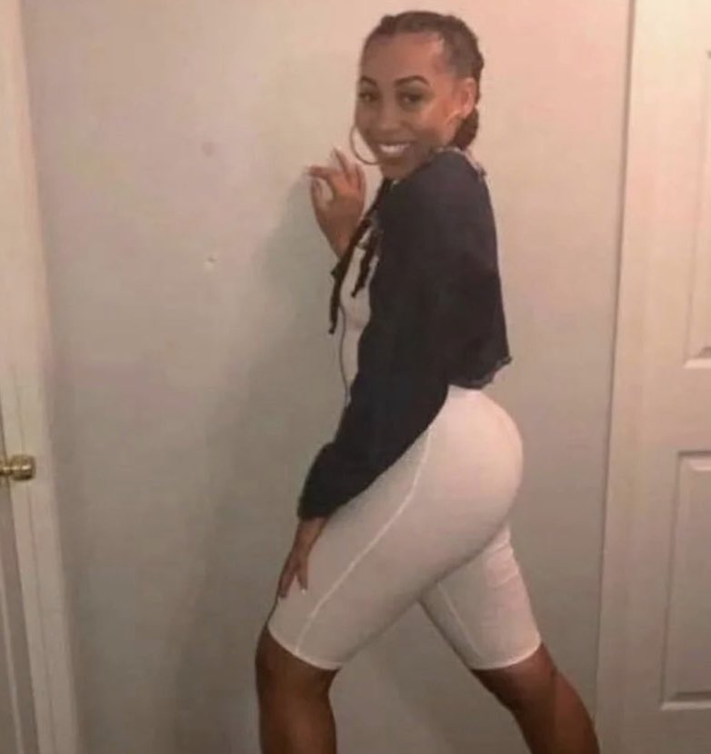 George Pickens looking at Dak Prescott knowing he has a mismatch 😂